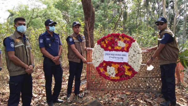 দ্বিতীয় মৃত্যুবার্ষিকী: নুসরাতের কবরে পিবিআইয়ের ফুলেল শ্রদ্ধা